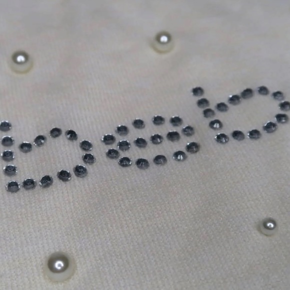 Bebe Cloud Pearl Turtleneck - Picture 6 of 6